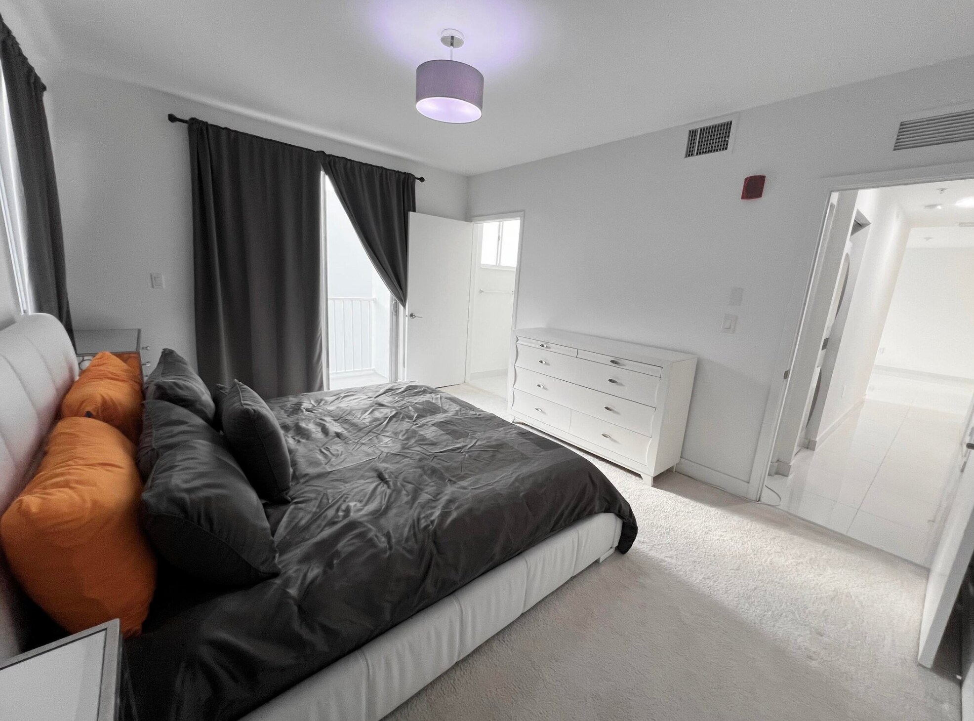 Building Photo - 2651 NE 212th Ter