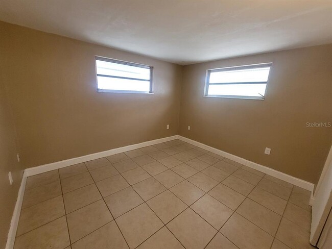 Building Photo - 7526 Topay Ln