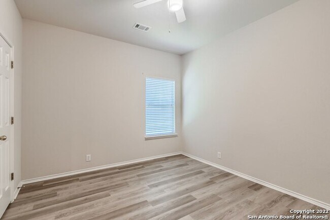 Building Photo - One-Story Beauty in Stone Oak