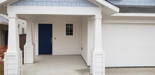 Building Photo - 5612 Respinto Dr