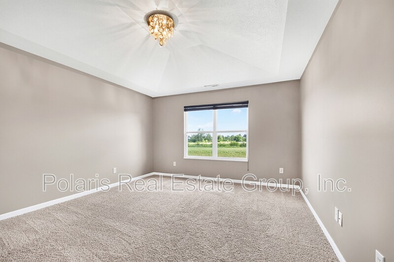 Building Photo - 872 Cherry Tree Ln