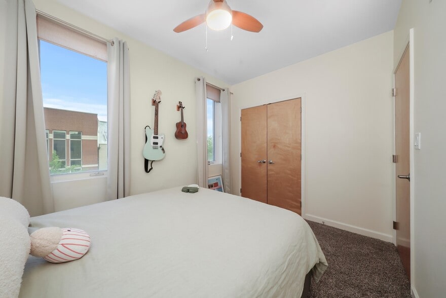 Bedroom 2 - 1700 W Ohio St