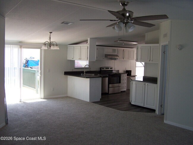 Building Photo - 403 Brozman Ln