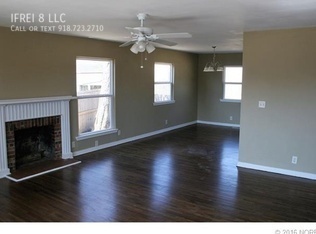 Building Photo - 3802 S Allegheny Ave