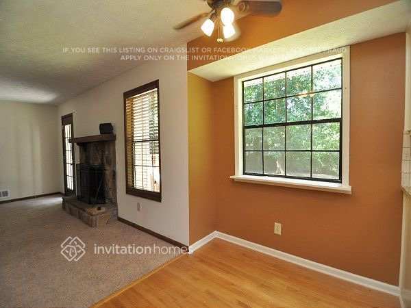 Building Photo - 3336 Alcazar Dr SW