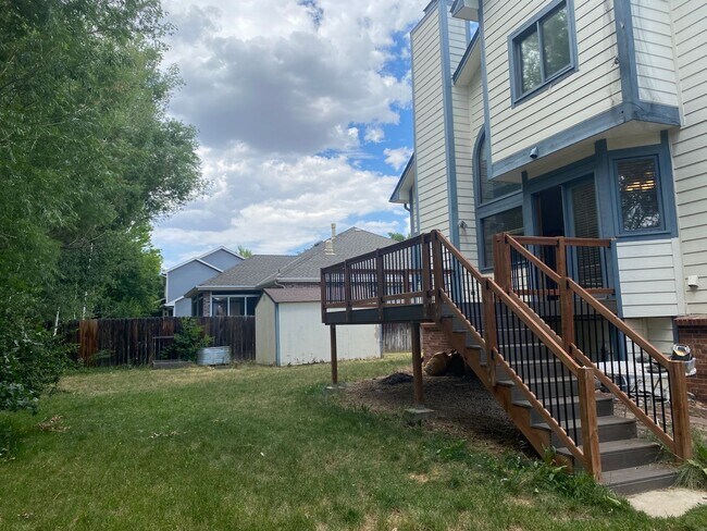 Building Photo - Desirable Westlake 4 Bedroom with Finished Basement, RV Parking & Mountain Views