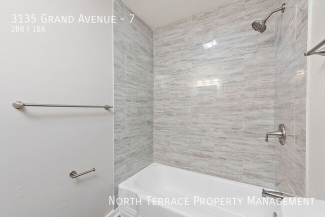 Building Photo - ? Freshly Renovated 2-Bedroom in Midtown—R...