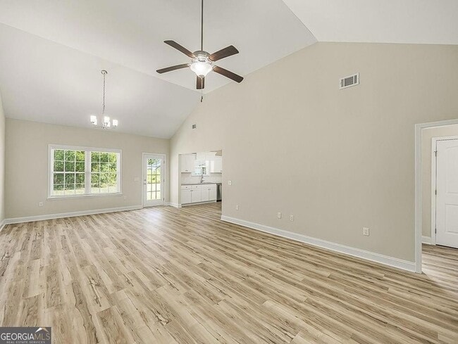 Building Photo - 1002 Oglethorpe Ln