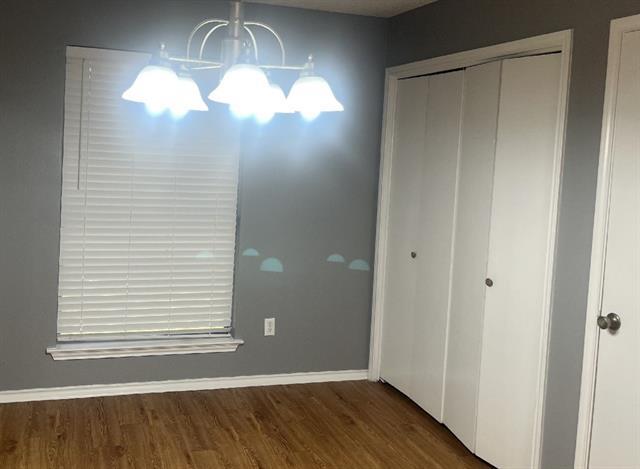 Building Photo - 215 Christina Pl