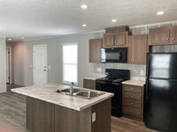 Building Photo - 102 Bluejay Hill