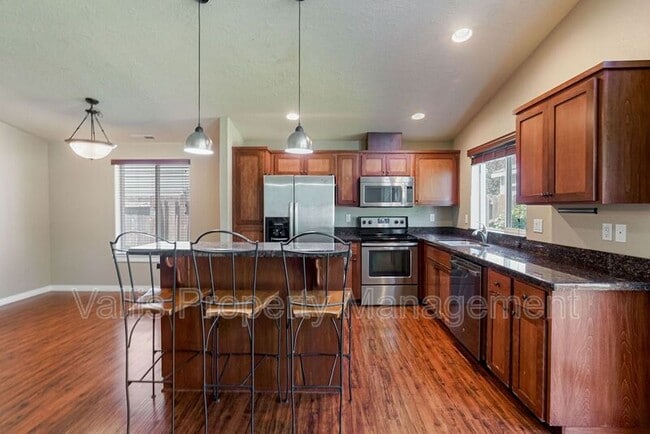 Building Photo - 2387 Equestrian Loop S