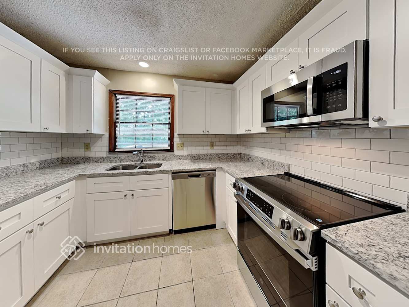 Building Photo - 6297 Queens Ct