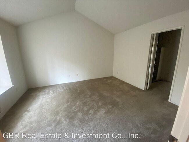 Building Photo - 3 br, 3 bath House - 24 Coyle Creek Circle