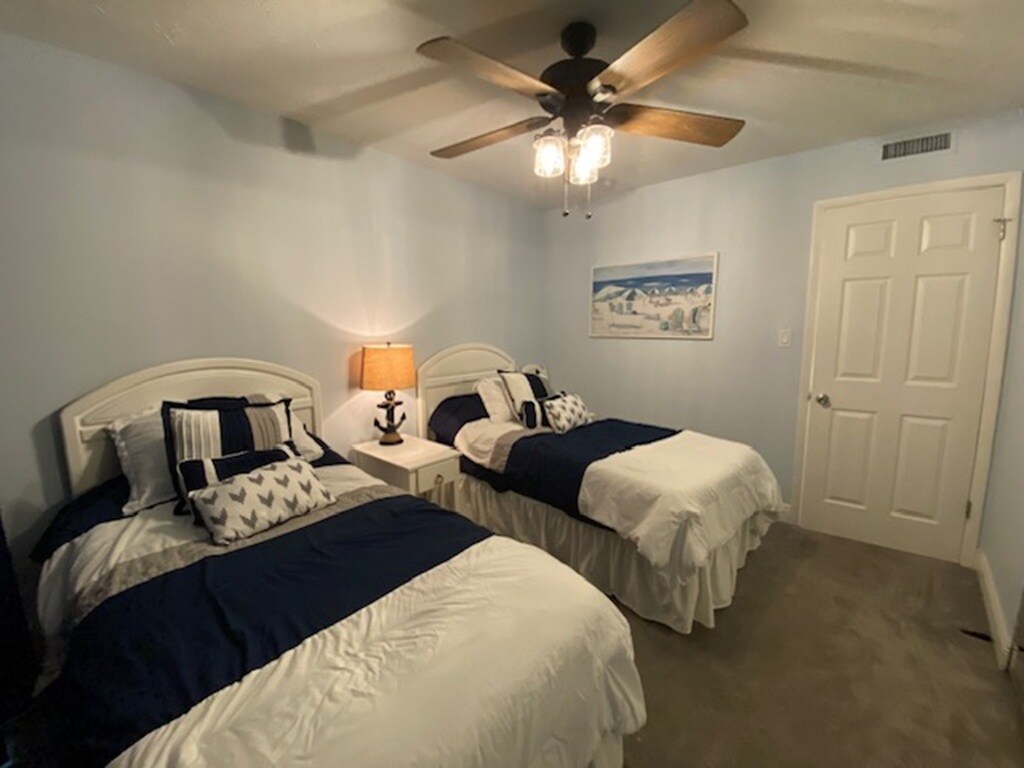 Building Photo - 4340 Falmouth Dr