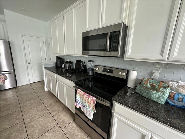 Building Photo - 2759 Pleasant Cypress Cir