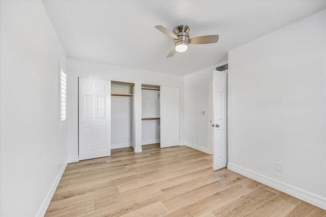 Building Photo - 12641 N Mimosa Dr