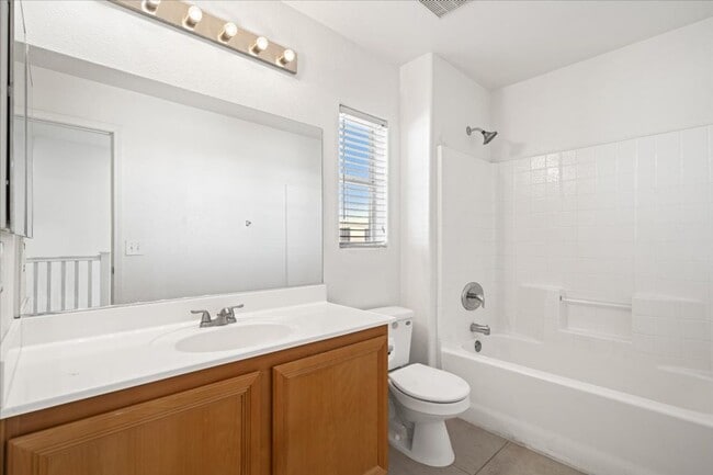 Building Photo - Elegant 3 Bedroom Home with Gourmet Kitchen, Office, & Landscaped Backyard