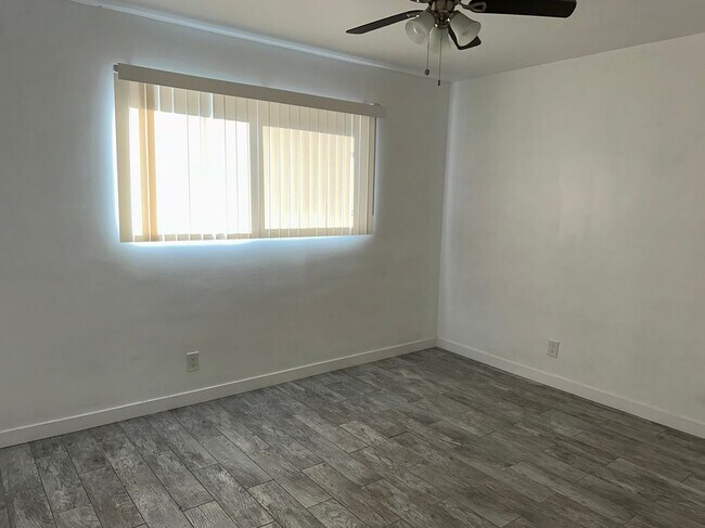 Building Photo - 3008 70th St