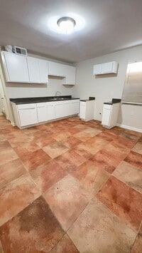 Building Photo - Charming 2 Bedroom Home in Memphis - $99 Move In Special