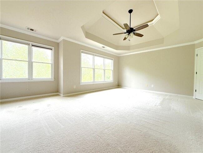 Building Photo - 3500 Millwater Crossing NE