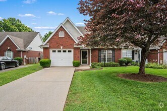 Building Photo - Black Fox Crossing Townhome