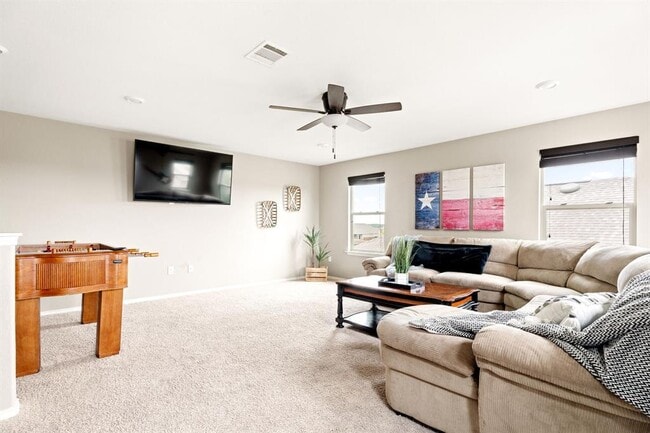 Building Photo - 7300 Ondantra Bnd