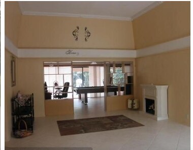 Building Photo - 5708 Mulberry Dr