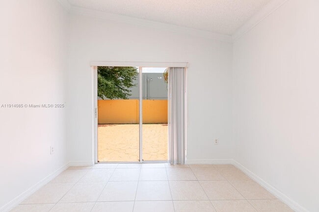 Building Photo - 8640 NW 188th Terrace