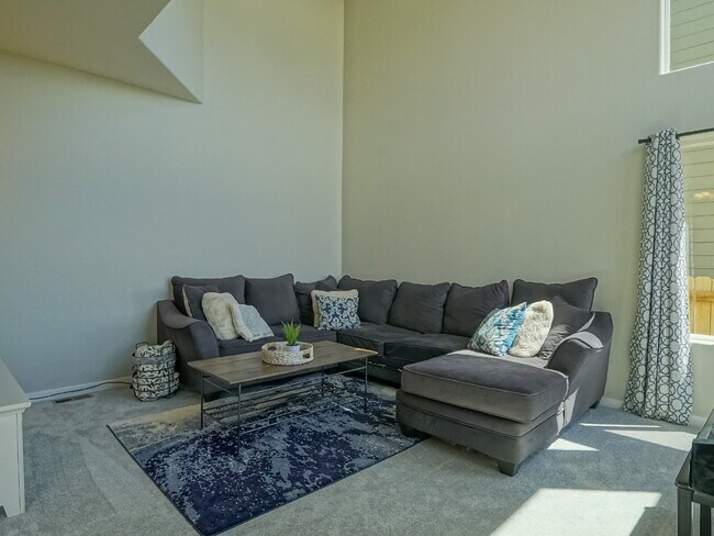 Building Photo - Discover your new home in this beautifully...