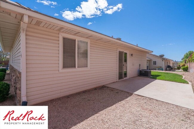Building Photo - Spacious 3-Bed, 2-Bath Ivins Townhome – Do...