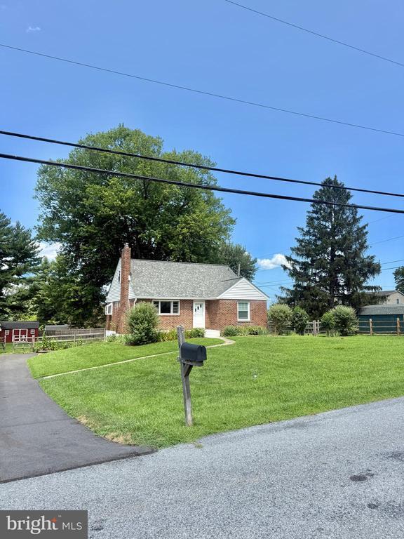 Building Photo - 149 Hunt Ln