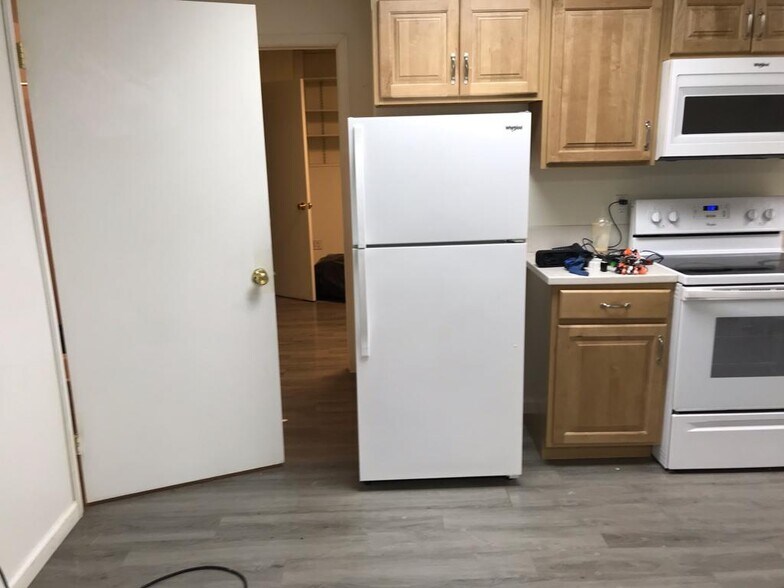 Building Photo - 502 Walnut St