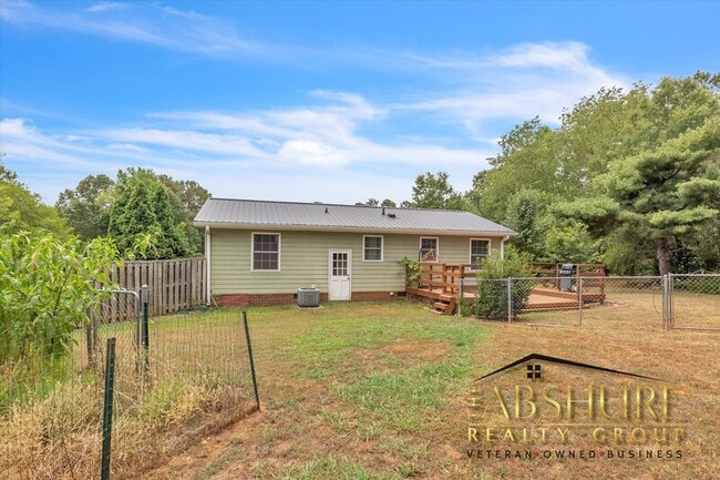 Building Photo - 2632 Meyerswood Dr