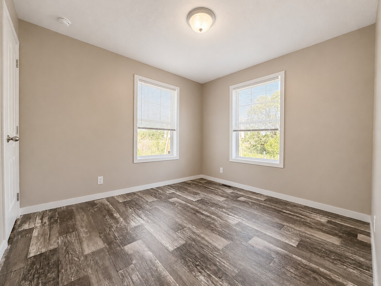 Building Photo - 12556 Margaret Ct