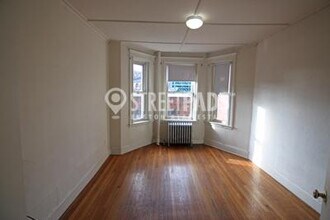 Building Photo - 1 bedroom in Boston MA 02215