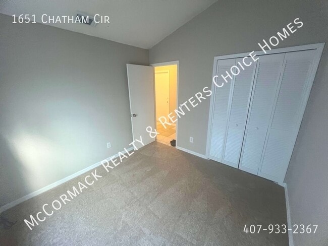 Building Photo - 1651 Chatham Cir