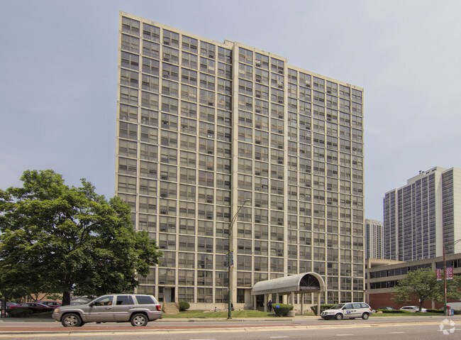 Building Photo - North Park Tower