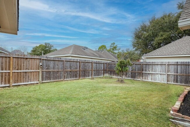 Building Photo - 2710 Falcon Knoll Ln