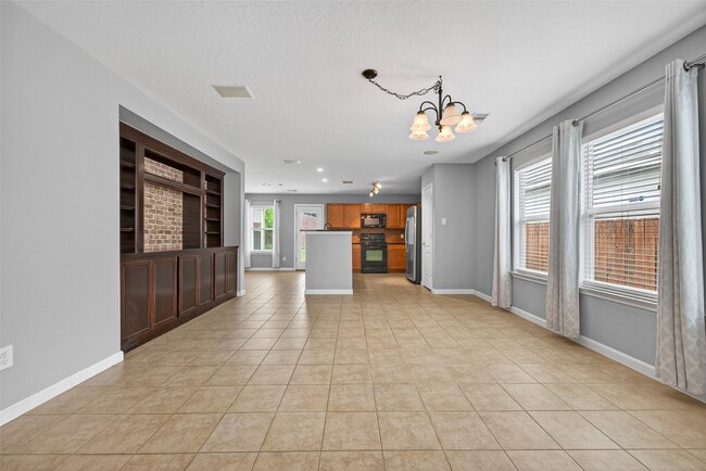 Building Photo - 16238 Ranchland Ln