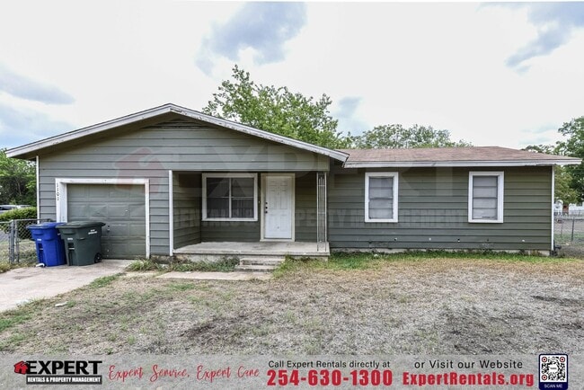 Primary Photo - Charming 3 Bedroom Home Located in Coppera...