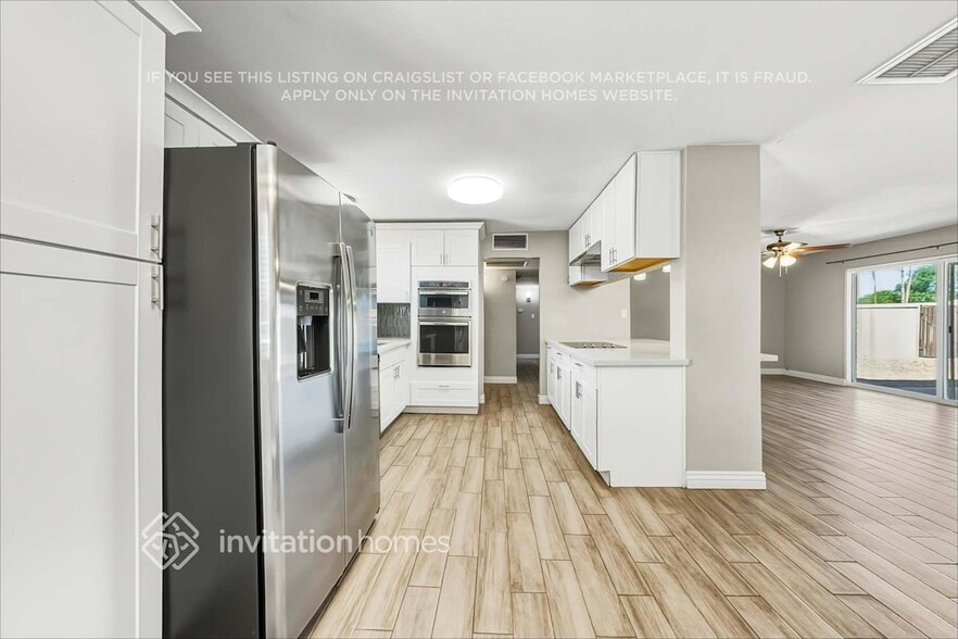 Building Photo - 1810 E Palmcroft Dr