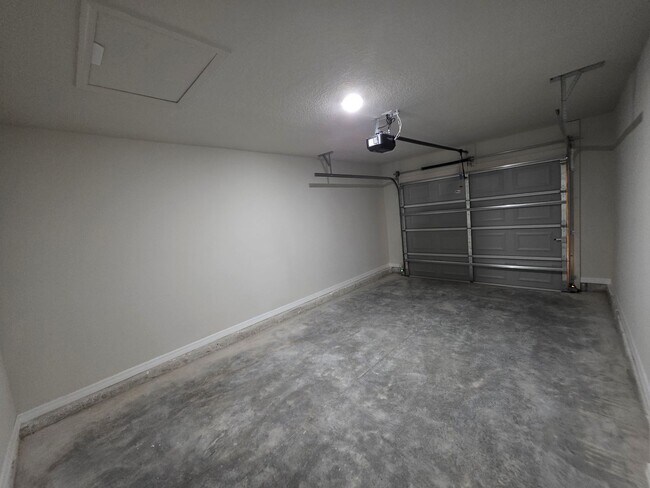 Building Photo - 67 Slumber Meadow Trail