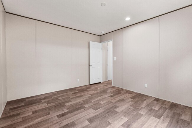 Building Photo - 14257 E Ravine Run