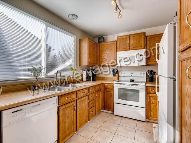 Building Photo - GORGEOUS Renovated Home in Cherry Creek Sc...