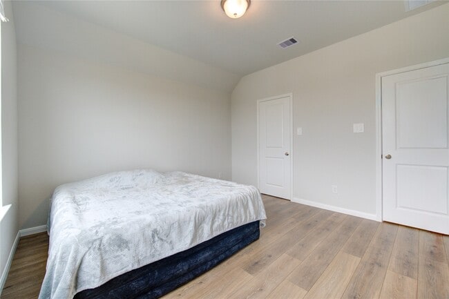 Building Photo - 12202 Bell County Ct