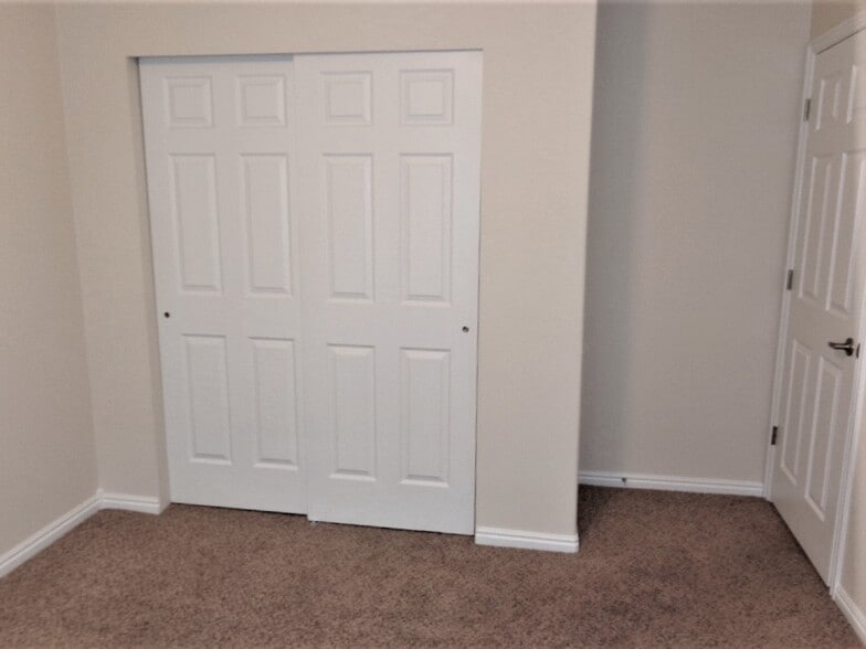 Building Photo - 196 Sam Gates Rd