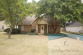 Building Photo - Beautiful 3 bed 2 bath home - Jonesboro