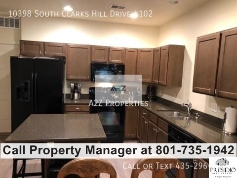 Building Photo - 10398 S Clarks Hill Dr