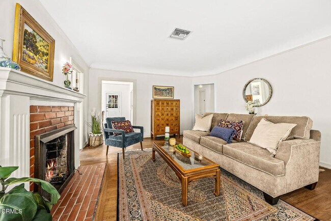 Building Photo - 2724 Locksley Pl