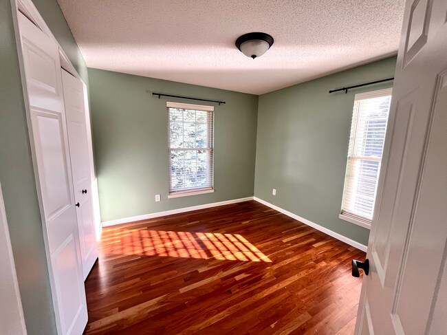 Building Photo - 17093 Isleton Ave